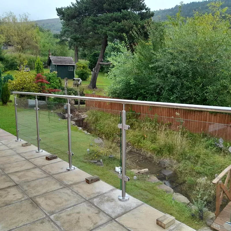 ステンレスガラス手すり